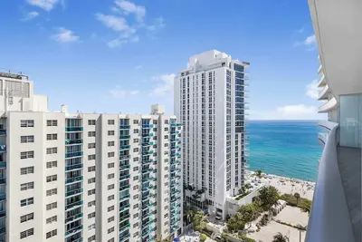 Image de Steps from Hollywood Beach W Rooftop Pool