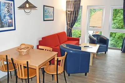 Image de 12 Schöne 3-raum-ferienwohnung mit Balkon - Appartementhaus mit Balkon im Ostseebad Göhren (hm-10