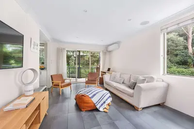 Image de Bright modern 2br apartment with garden outlook