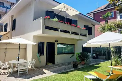 Image de Two-room apartment with balcony in Villino D'Agostino