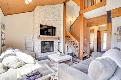 Image de Charming Townhome - Walk to Greek Peak Mountain!