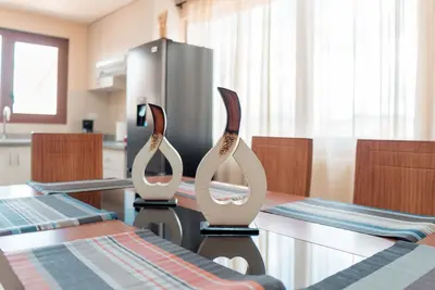 Image de Elegant 2Bd Suite in Puertas del Sol