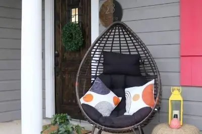 Image de Spacious Downtown Retreat. Hip, fun, convenient location.