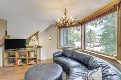 Image de Telluride Condo: Walk to Lift, Bear Creek, & More!