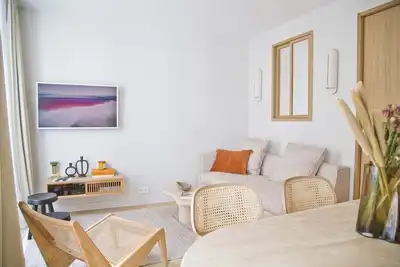 Image de Séjour de Luxe dans un Appartement Design au Cœur de Paris - Quartier Mouffetard