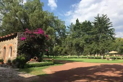 Image de Spectacular 18th Century Mexican Hacienda