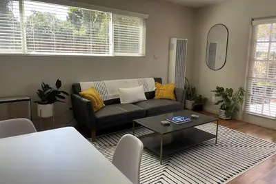 Image de Your Sweet Lil' Surf Spot