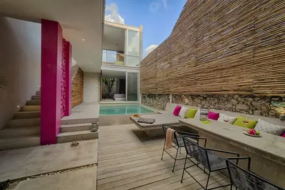 Casa Amelie style home in Santa Lucia