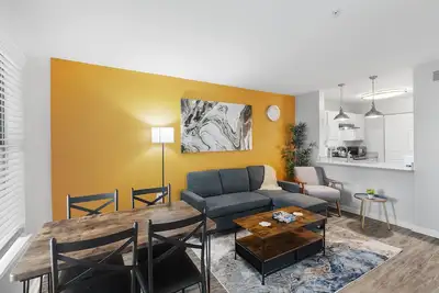 Image de Simple & Stylish Home, Free Wi-fi, Ev Charging & More