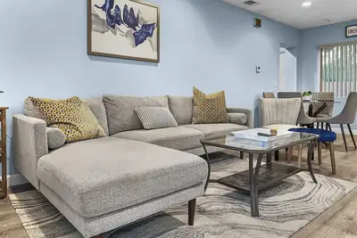Image de Sarasota 2 Bedroom Duplex right next to Siesta Key