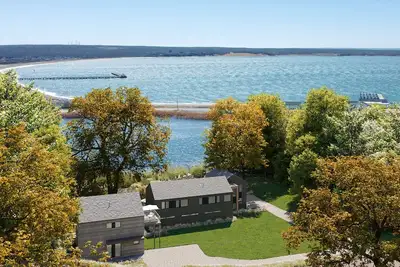Image de Montauk Waterfront Lake House
