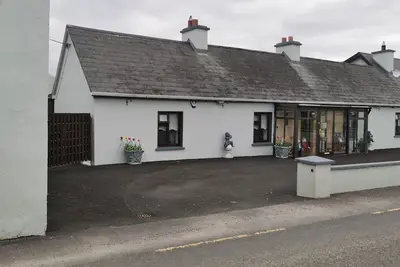 Image de Lovely 2-Bed House in Ballyheigue