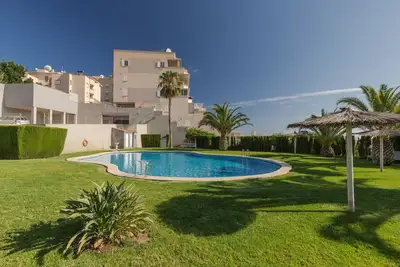 Image de Appartement de vacances \"Clayma\" avec vue sur la mer, piscine partagée et Wi-Fi