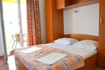 Image de Appartement de deux chambres avec le balcon et la vue sur le mer Gradac, Makarska (A-13681-f)