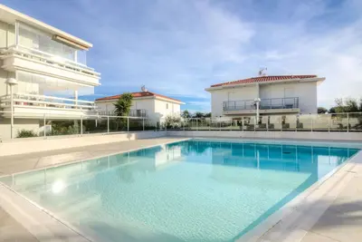 Image de Joli appartement pour 4 personnes avec Wifi, piscine, Tv, terrasse et parking