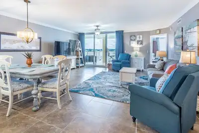 Image de Destin West: Luxurious 4th Floor Bay View Beach Access Condo