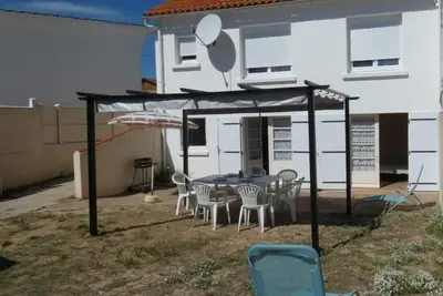 Image de Maison 45m² à 100m de la plage avec jardin, Wifi et parking - 5 pers max - Animaux bienvenus