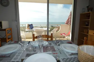Image de Appartement pour 6 personnes à 10m des plages, animaux acceptés, parking