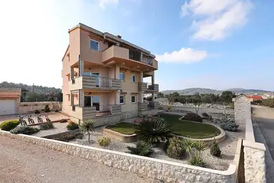 Image de Appartement de vacances Kukljica pour 1 - 4 personnes avec 2 chambres à coucher - Logement de vacanc