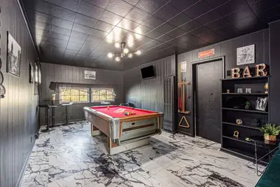Image de Waldo Speakeasy 6 bedroom/7 beds/2. 5 baths