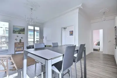 Image de 100sqm Jardin du Luxembourg 3bedroom