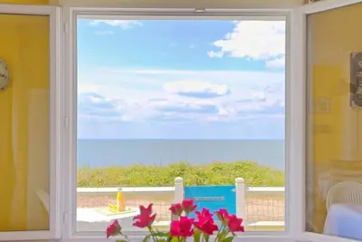 Image de Charme de la plage du Moulin by Interhome