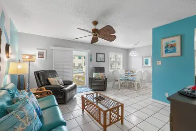 Image de Couple's Retreat! Ground-Floor Getaway Just Steps from No-Drive Beach and Pool.