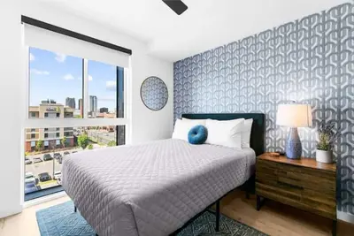 Image de Perfect location - 2 min walk Uab