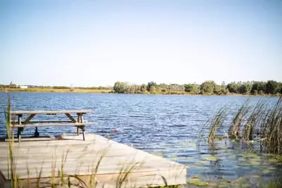 Image de Little Lakehouse On The Prairie