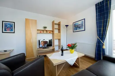 Image de 04 Schöne 2-raum-ferienwohnung mit Balkon - Appartementhaus mit Balkon im Ostseebad Göhren