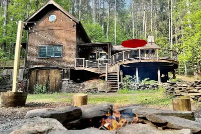 Image de Stunning Catskills Cabin • Hiking • Lakes • Views