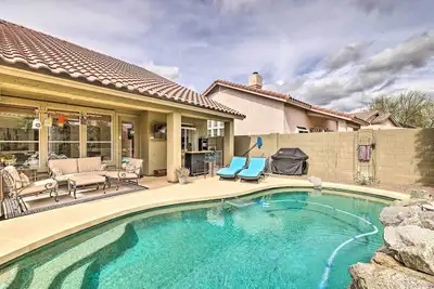 Image de 2 Mi to Golf: Home w/ Pool in Cave Creek!