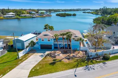 Image de Family Friendly Beach Condo