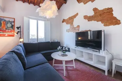 Image de 4 bedroom apartment nearby the historic centre of Florence