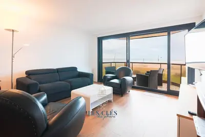 Image de Bourrasque2 : Appartement Rénové en Front de Mer