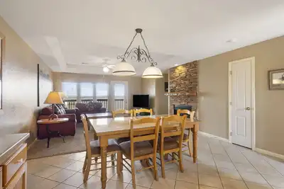 Image de Charming Connecting Condo and Suite at StoneBridge Village Resort