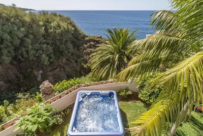 Top Coastal House With Amazing Seaviews