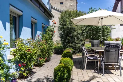 Image de Appartement \"Alb Rose\", avec terrasse privée, jardin partagé et Wi-Fi