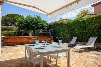Image de Villa \"Chez Tao\" avec piscine, jardin, terrasse et Wi-Fi