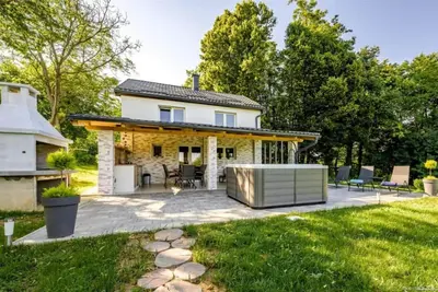 Image de Cozy House In Nature With Hot Tub, Kelemen, Croatia