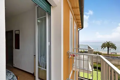 Image de Appartement de vacances \"Numero 10\" avec vue sur la mer, balcon et Wi-Fi