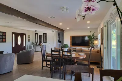 Image de Gorgeous mountain views 15 mints away from Joshua Tree National park