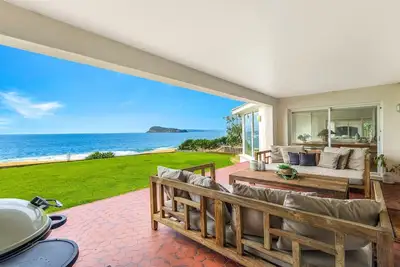 Image de Absolute Beachfront Beauty @ Pearl Beach