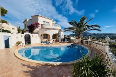 Image de Villa pour 4 personnes, Très confortable. Vue dégagée. A/C