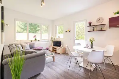 Image de Hochwertig, Liebevoll Eingerichtetes, 85qm Großes, Ferienhaus für 4 Personen