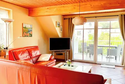 Image de Gemütlich und Liebevoll Eingerichtete, 75qm Große, Ferienwohnung für 4 Personen