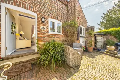 Image de The Mews - a beautiful cottage that sleeps 4 guests in 2 bedrooms