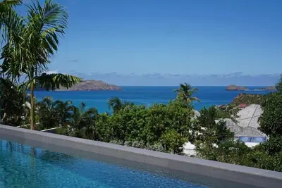 Image de Ultramodern Villa in the Heart of St Jean Beach