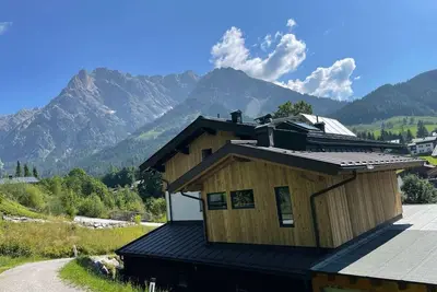 Image de AlpenglĂĽck Hinterthal - Apartment\/apartment, separate toilet and bath\/shower