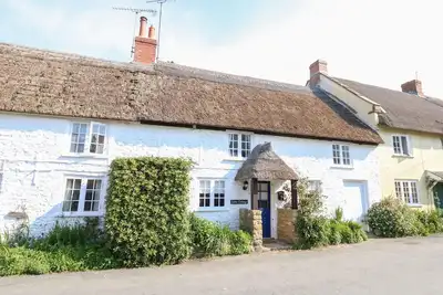 Image de Lime Cottage, character holiday cottage in Burton Bradstock